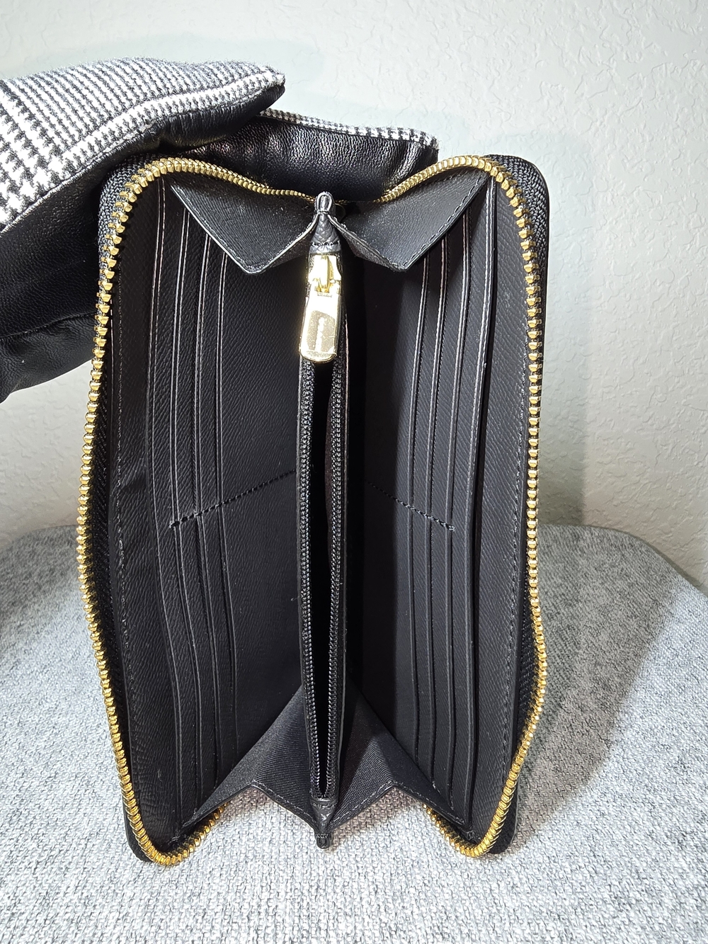 Coach Crossgrain Leather Accordion Zip Wallet Black Saffiano - Picture 8 of 13